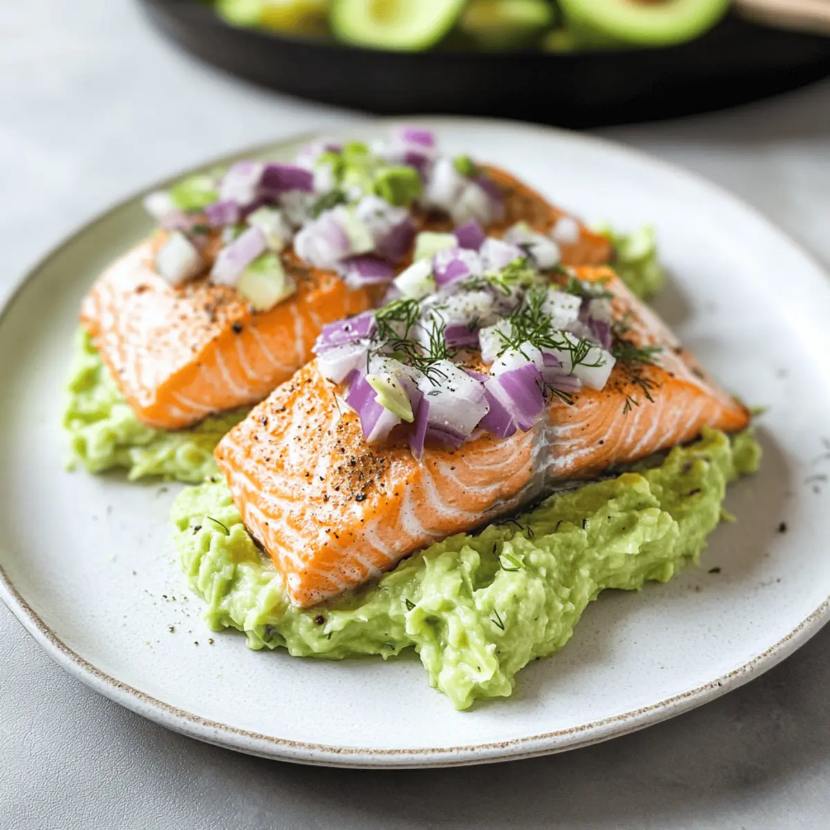 Baked Salmon with Avocado Mash w0lpdp