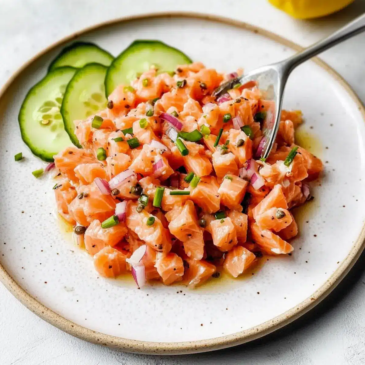 Savory 25-Minute Salmon Tartare for Effortless Elegance 2 342f2272 fcb1 43ea a1ec